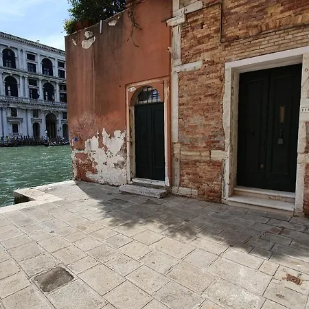 Wellvenice Grand Canal Exterior photo